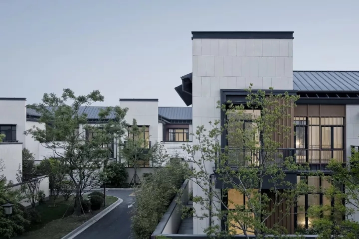庭院、建筑與內(nèi)部道路的關(guān)系