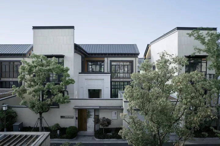 組團內(nèi)建筑細(xì)部風(fēng)格統(tǒng)一