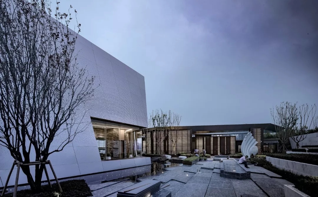 面向內(nèi)庭院的洞口 by蘇圣亮，天華建筑設計